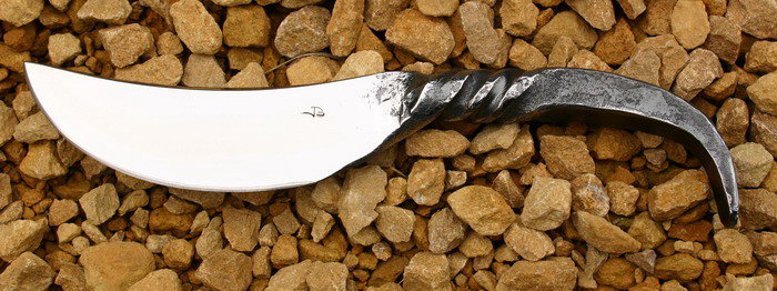 http://knives.free.fr/documents/01e255465ae8586a121d606c978f7351.jpg