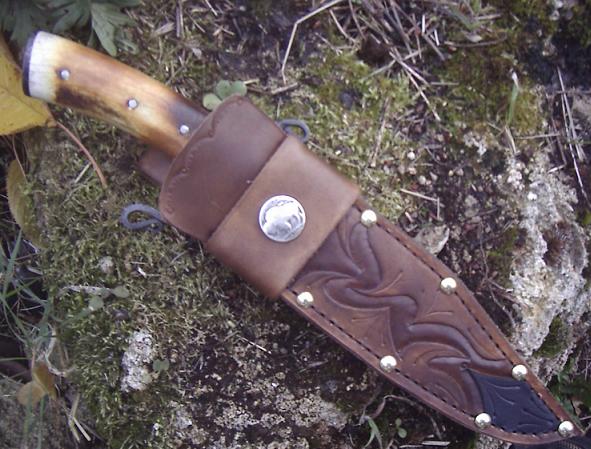 http://knives.free.fr/documents/08a0ffaf970fe75f8402860d0c1dd0ca.jpg