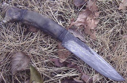 http://knives.free.fr/documents/3acdec8e558c67f3104c62461c15a8af.jpg