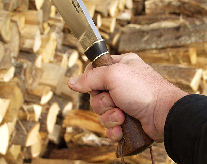 http://knives.free.fr/documents/6ef25ef437335783520cc22bec1d4f0e.jpg