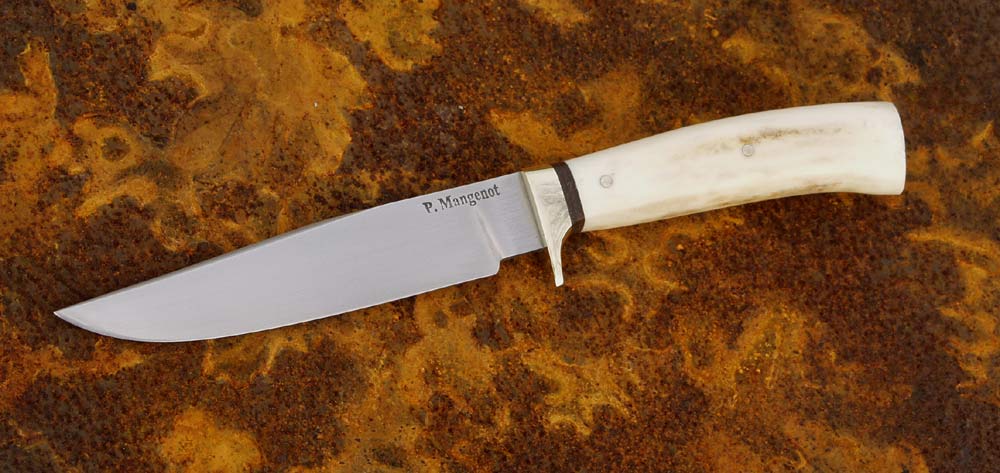 http://knives.free.fr/documents/c36795f65140183cc6f4144302149d38.jpg