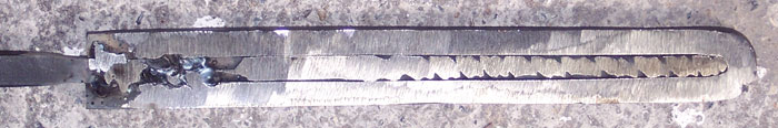 http://knives.free.fr/documents/c7e11016c55882531a70410ae2d3eedb.jpg